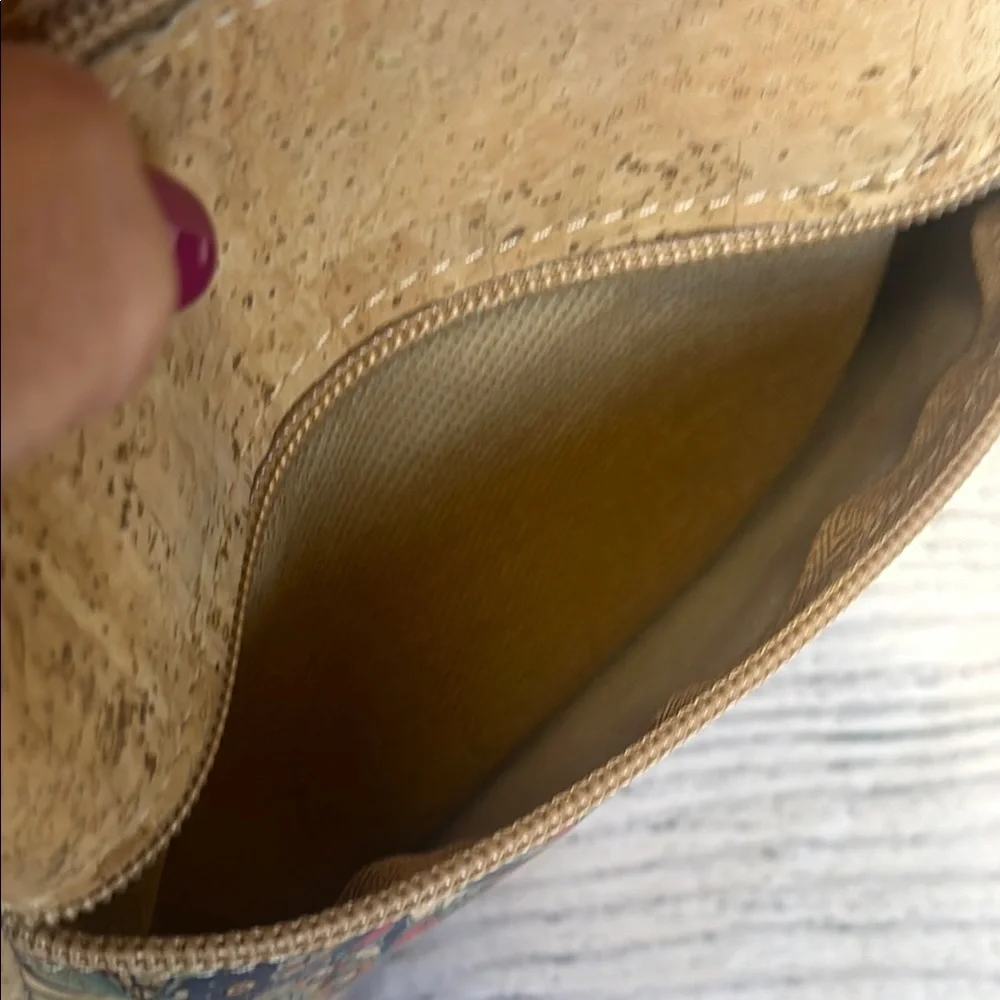 Pure Cork Crossbody Bag with Colorful Pattern - Picture 7 of 12